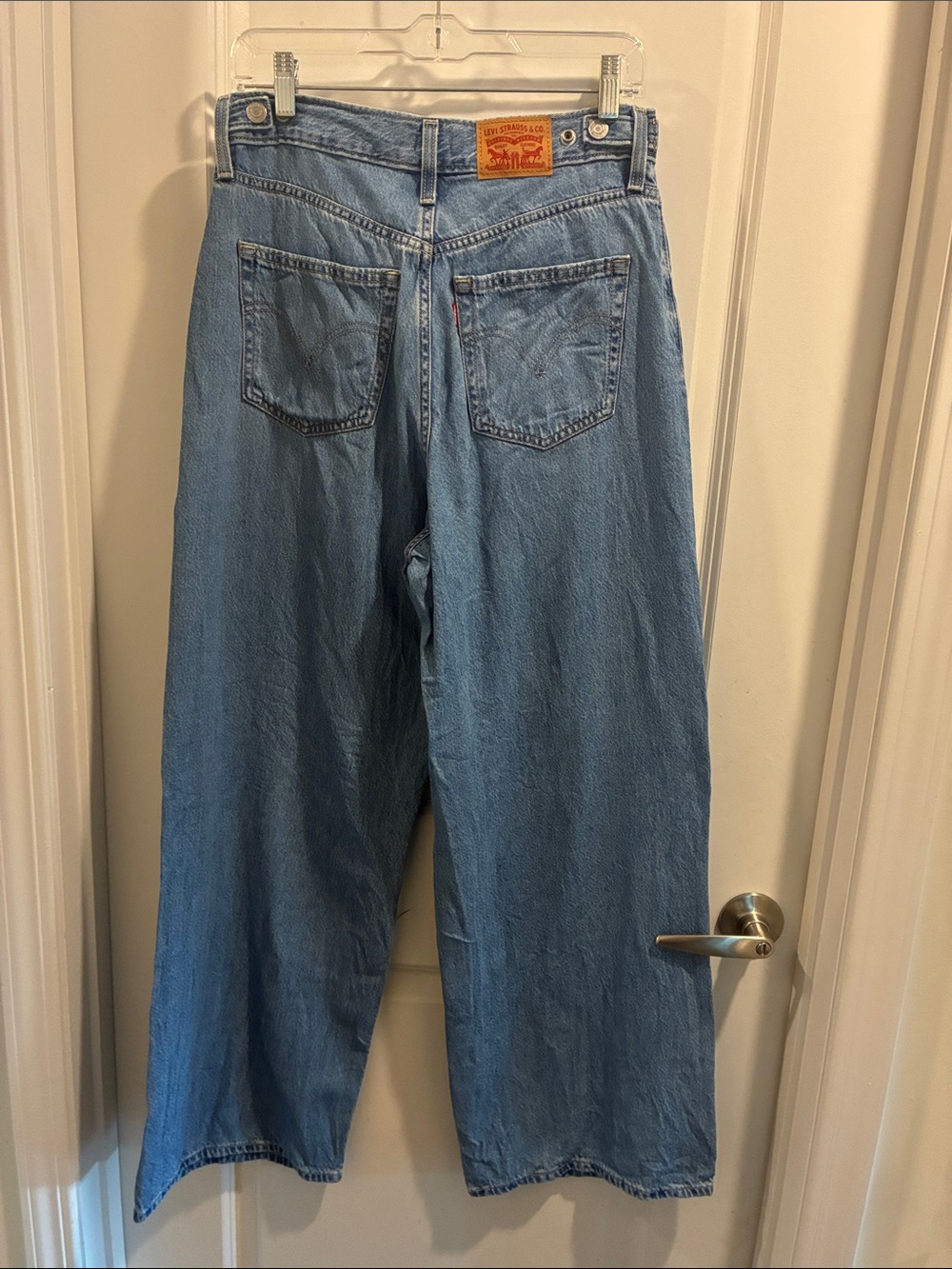 Levi's Cinch Baggy  Wide Leg Jeans